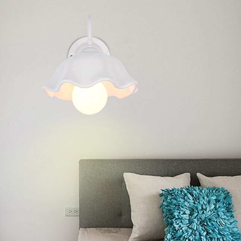 Postmodern Wall Light Fixture Simple Wall Light Sconce for Bedroom