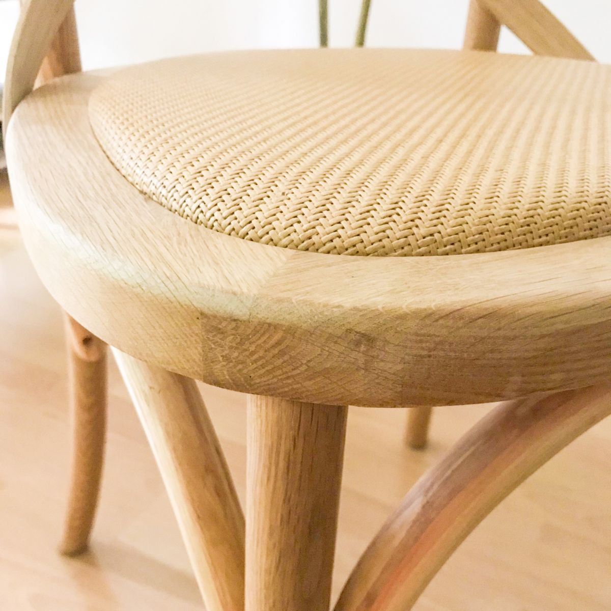 Chaise de salle à manger carrée de style country
