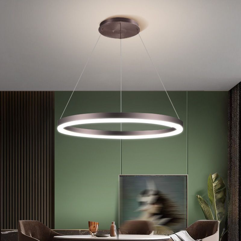 Moderne orbikuläre Form Kronleuchter Licht Metall 1 helle Kronleuchter -Beleuchtungsstoffe in Braun