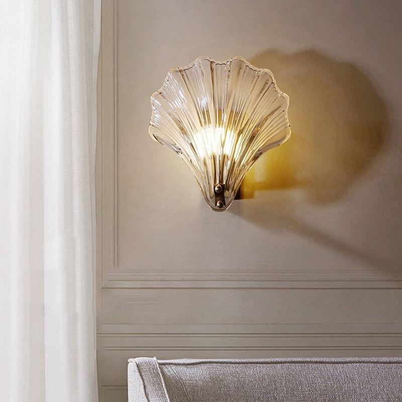 Glass Shell Shape Wall Light Modern Style 1 Light Wall Light Sconce in Gold