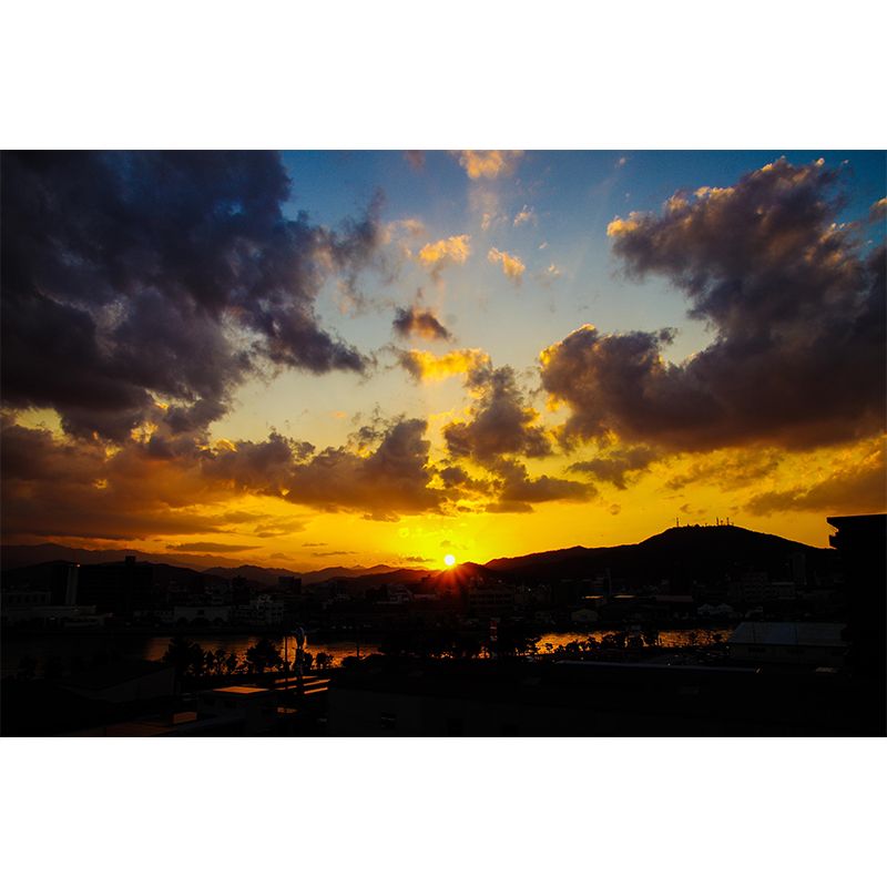 Horizontal Photography Sky Mural Stain Resistant Wall Art in Soft Color