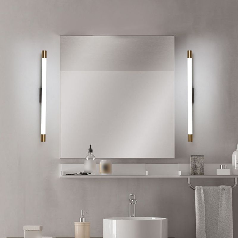 Metal Linear Shape Wall Lighting Modern Style 1 Light Wall Mounted Light Fixture in Gold