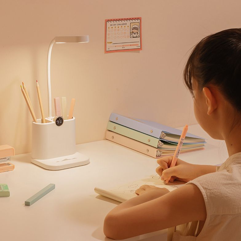 Luce da tavolo moderna leggera con porta di plastica della porta USB 1 Lampada da tavolo