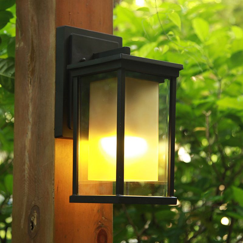 1 Bulb Wall Light Lodge Yard Amber Glass Sconce with Rectangle Clear Glass Shade in Black