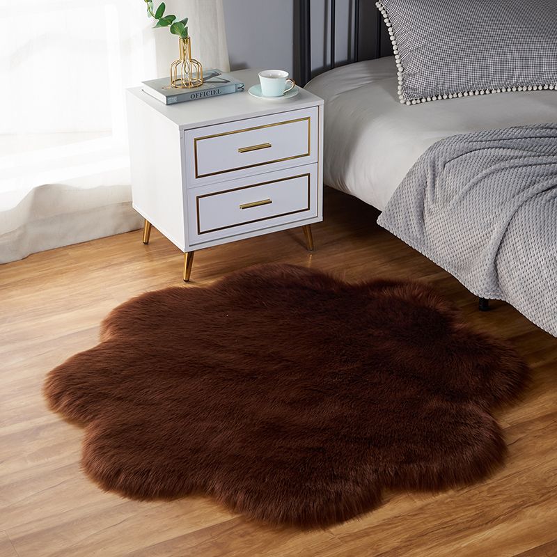 Stilvoller plüsch Teppich Vollfarbener Polyester Teppich Easy Care Teppich für Schlafzimmer