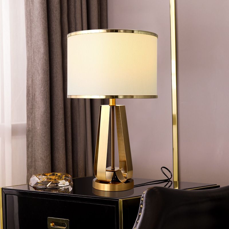 Trommelförmige Nächte und Lampenminimalist Style Metall Gold Tischlicht für Schlafzimmer