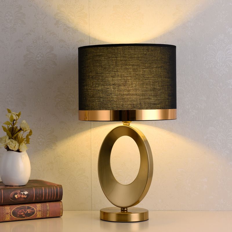 Classic Style Drum Shade Table Lamp 1��Head Fabric Nightstand Lighting for Study Room
