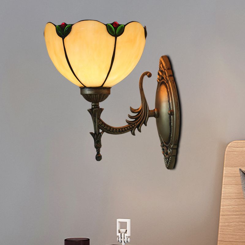 Beige Glass Petals Wall Lamp Vintage 1 Head Bronze Finish Wall Lighting Fixture for Bedroom