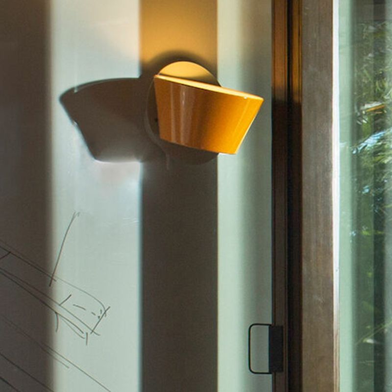 Nordic Style Aluminum Wall Light Circle Shape Rotatable Wall Lamp for Living Room