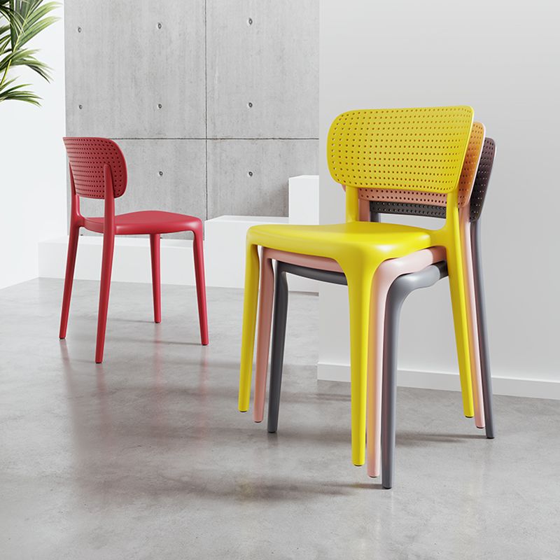 Silla lateral plástica contemporánea del restaurante con parte posterior abierta del final mate que cena la silla