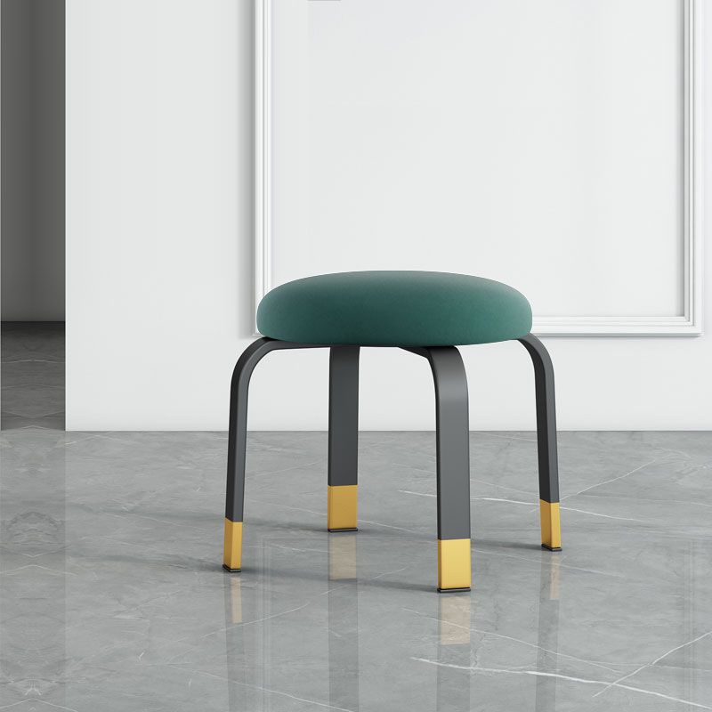 Black Modern Standard Pure Color Water Resistant Round Indoor Standard