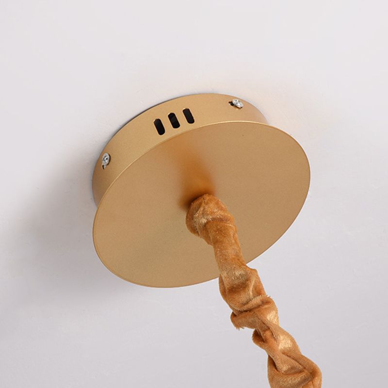 Accesorios de iluminación de lámpara de estilo posmoderno araña colgante de metal en oro