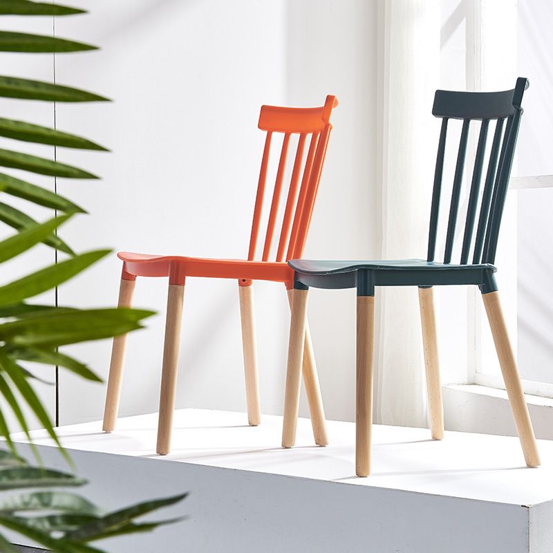 Chaise d'appoint en bois de Style Glam, finition mate, chaise de salle à manger à dossier Windsor pour café