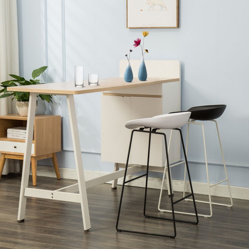 Barhocker im skandinavischen Stil mit Schalensitz, Thekenstuhl für die Küchenbar