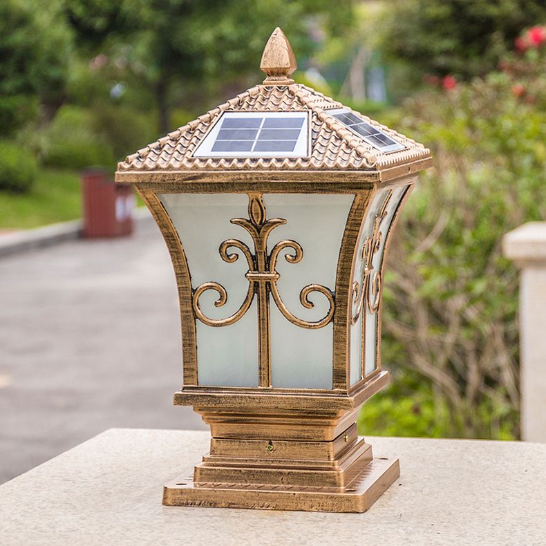 Modern Outdoor Lamp Minimalist Solar Lamp with Acrylic Shade for Backyard