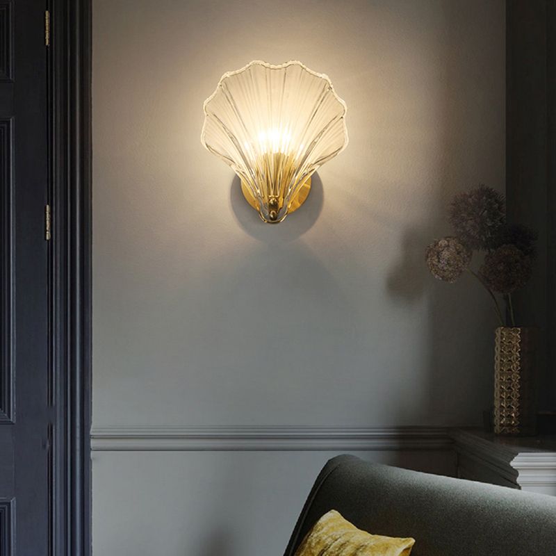 Shell Shape Glass Vanity Lamp Modern Style 1 Light Vanity Light Fixture in Gold