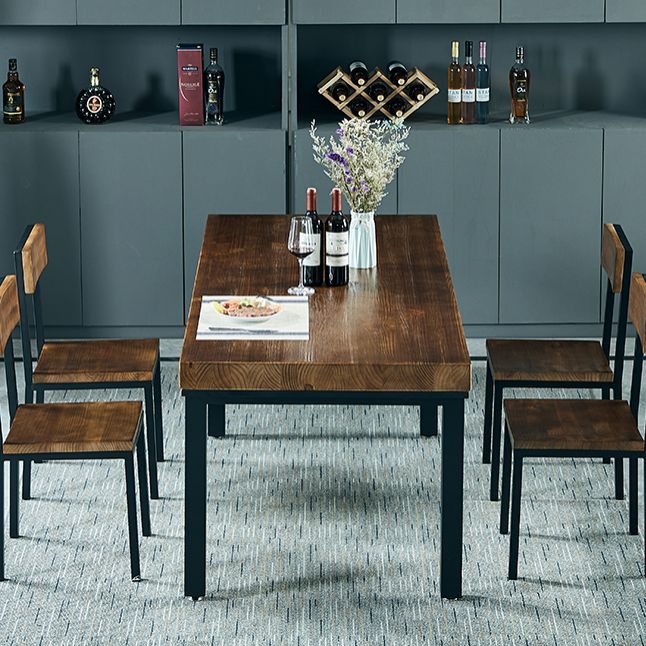 Traditional Style Solid Wood Dining Set with Walnut Table and 4 Black Legs Base