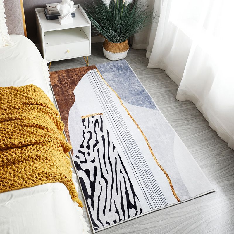 Contemporary Simple Bedroom Rug Irregular Color Block Carpet Creative Polyester Area Rug for Bedroom