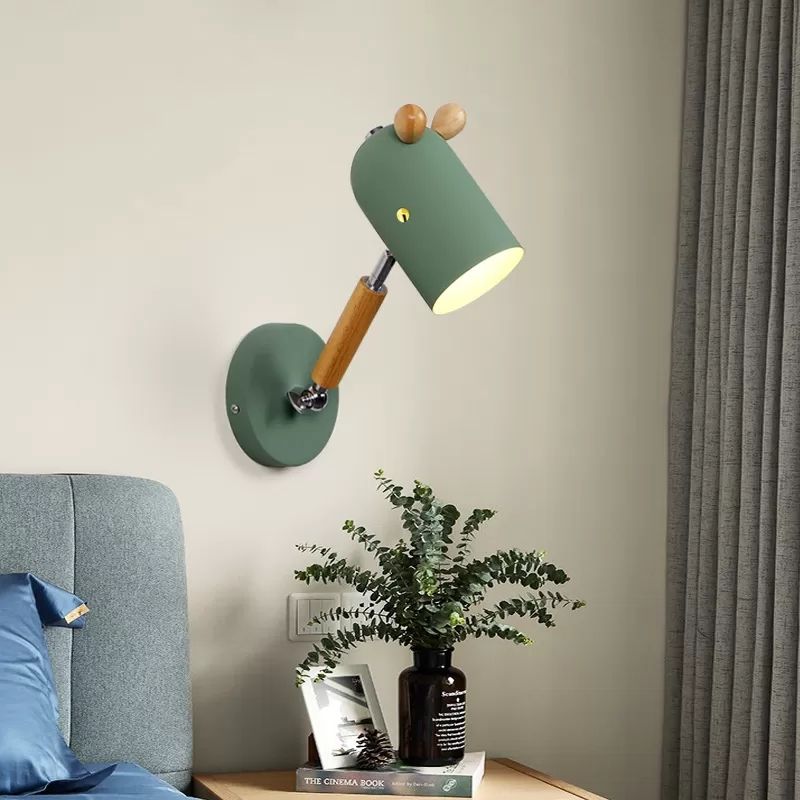 Metal Trojan Shape Wall Light 1 Head Nordic Stylish Wall Lamp in Green for Study Room