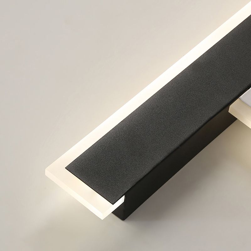 Metal Linear Shape Wall Light Modern 2-Lights Wall Mounted Light Fixture in Black