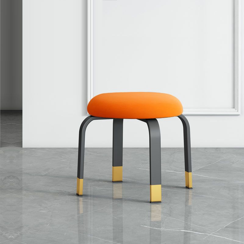 Black Modern Standard Pure Color Water Resistant Round Indoor Standard