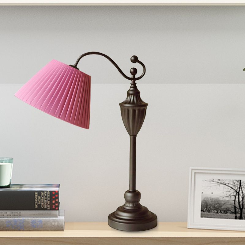 Traditional Barrel Shape Study Light 1 Light Fabric Task Lighting in White/Blue/Green for Bedroom