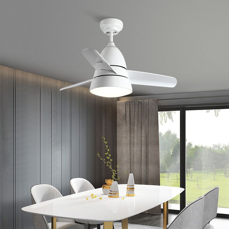 Kids Style Geometry Ceiling Fan Lamp Metal 1 Light Ceiling Fan Lighting for Living Room