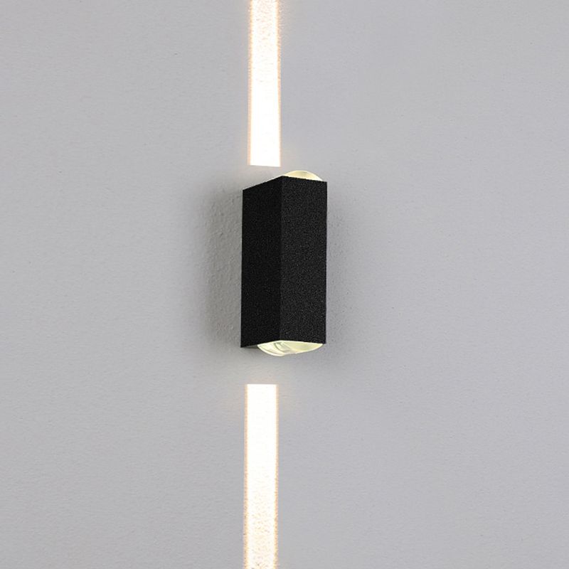 7.5" H Outdoor Waterproof LED Wall Sconce 2-Lights Modern Style Aluminum Alloy Courtyard Corridor Wall Light in Frosted Black