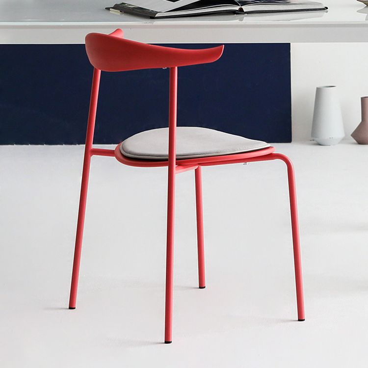 Open achterste armloze eetkamerstoelen industriële zijstoelen met metalen benen