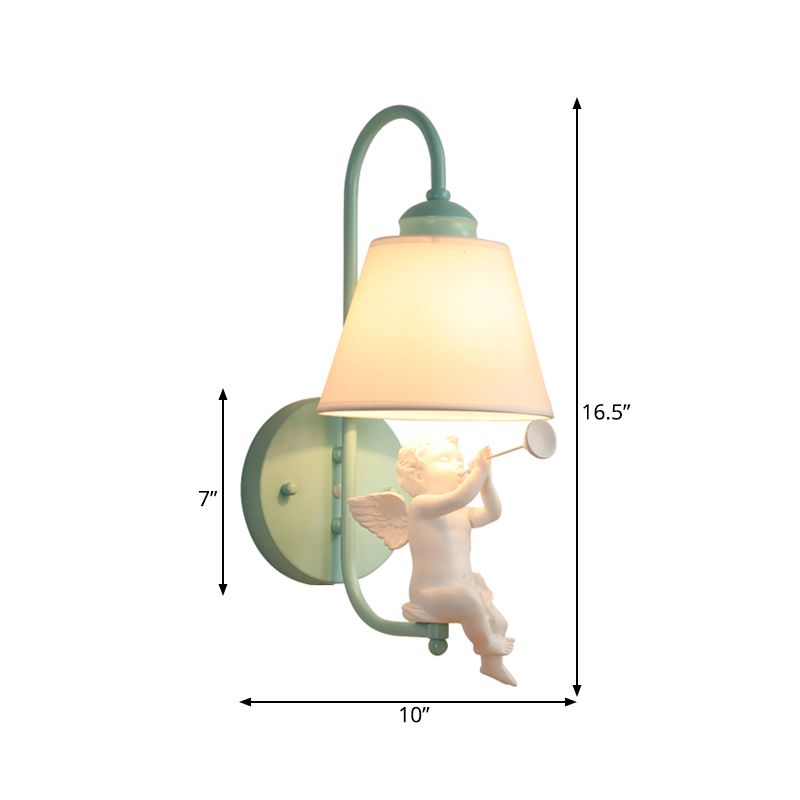 Luce da parete di angelo in resina con tonalità in tessuto 1 testa da parete nordica in verde per la camera da letto per bambini