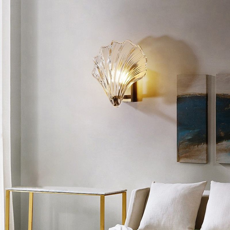 Lámpara posmoderna con lámpara con cáscara de cristal transparente sombra para dormitorio