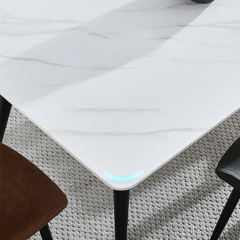 Mesa de comedor de piedra sinterizada de estilo moderno con mesa de forma rectangular y 4 patas base para uso en el hogar