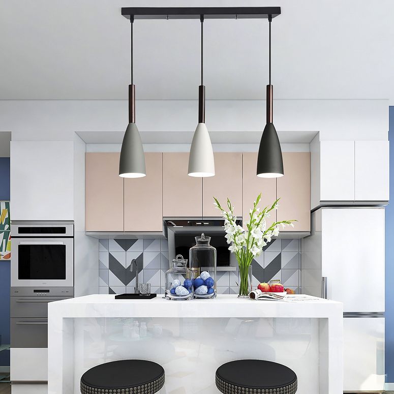 Ultra-moderne sich verjüngte Anhänger-Beleuchtungskörper metallische Hanglampe mit Hangschnur für das Restaurant