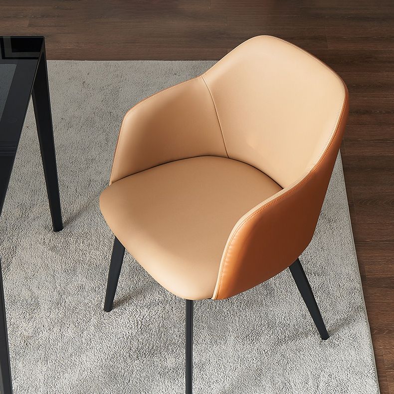 Sillas tapizadas con respaldo sólido de comedor de cuero de estilo moderno