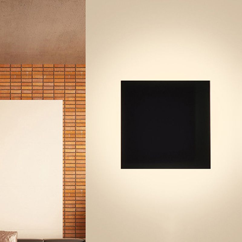 Simple laveuse murale ultra-mince avec de la nuance carrée en métal LED LED Éclairage d'applications en noir, chaud / blanc léger