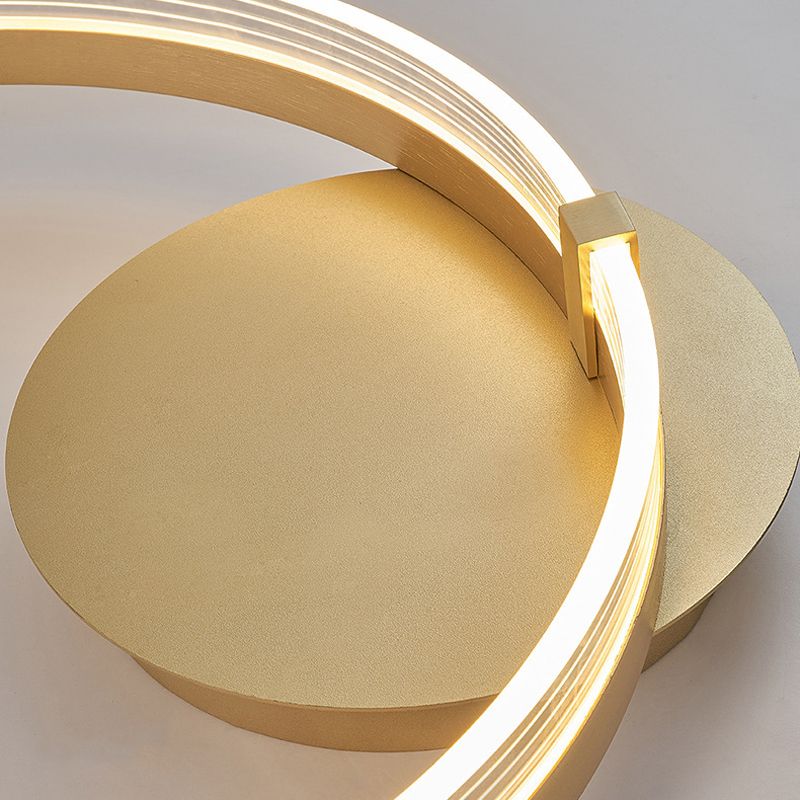 Geometric Flush Mount Light Fixture Modern Metal Flush Light in Gold