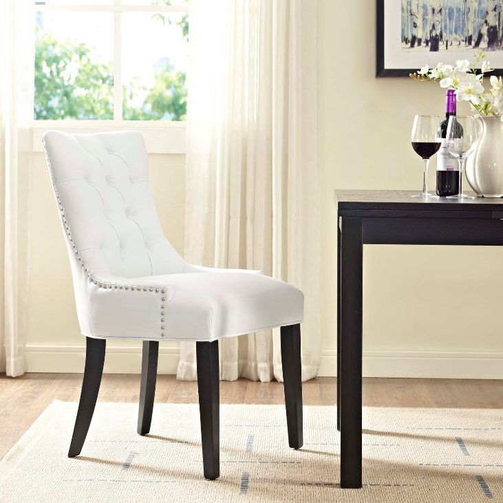 Silla auxiliar tradicional tapizada para el hogar Parsons Silla de comedor con acabado mate y patas negras