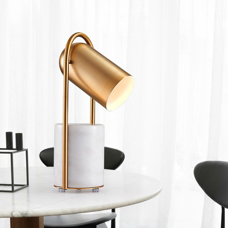 Lampada da comodino a capsula in metallo, post moderna, con 1 lampadina, finitura dorata, con base in marmo a tubo
