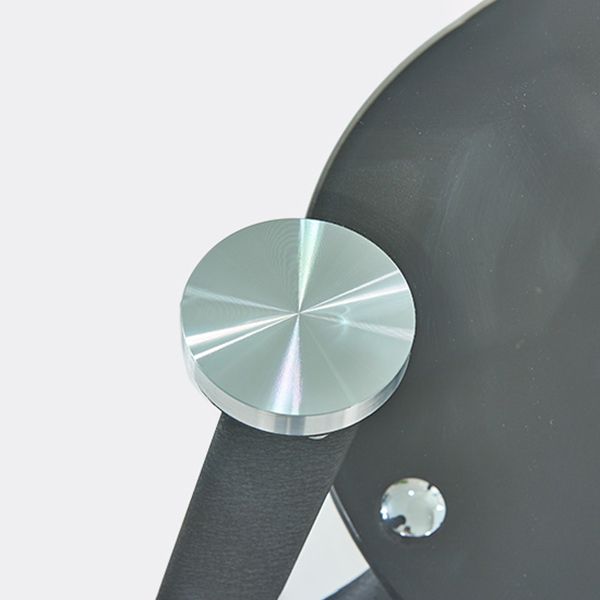 Zeitgenössischer Stil Küche Temperierter Glas Esstisch runden Form Tisch mit 3 Beinbasis