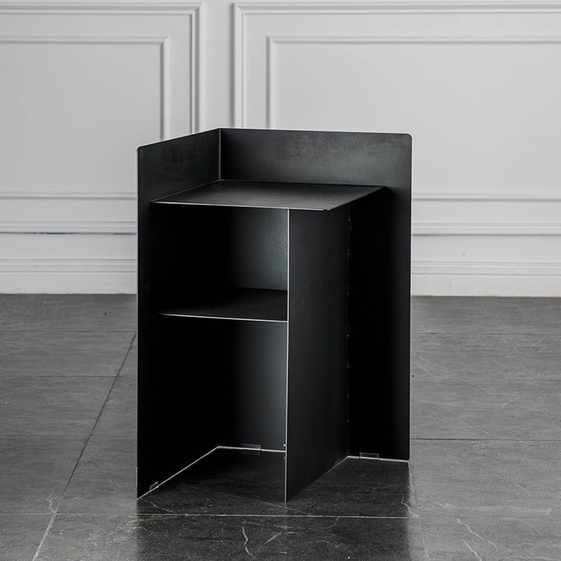 Metal Abstract End Table Mid-Century Corner Table with Shelf
