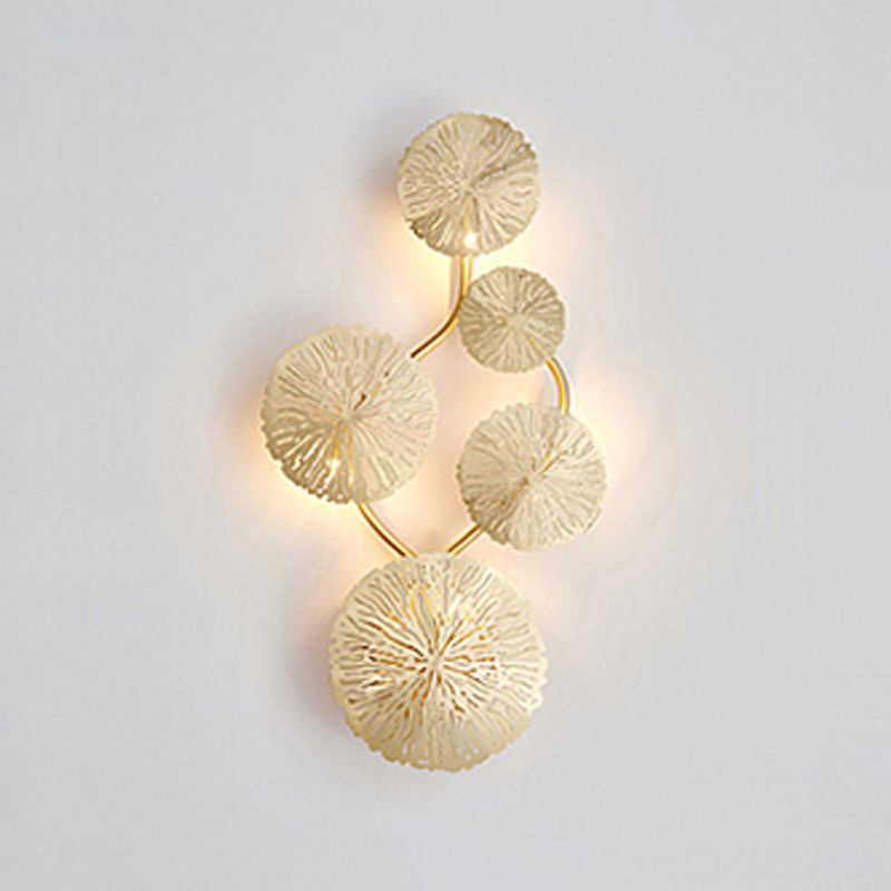 Éclairage mural de forme multiples uniques Éclairage mural métallique de style moderne en laiton