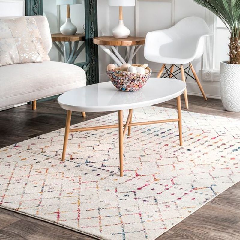 Beige Vintage Carpet Polyester Graphic Carpet Non-Slip Backing Carpet for Home Decor