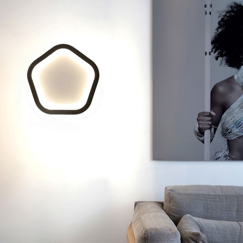 Geometry Shape Metal Wall Light Modern Style Single Light Wall Sconce Light
