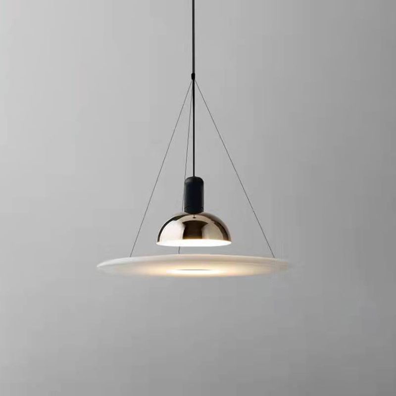 Postmoderne stijl UFO -vorm hangend licht metaal 1 lichte hanglamp voor eetkamer