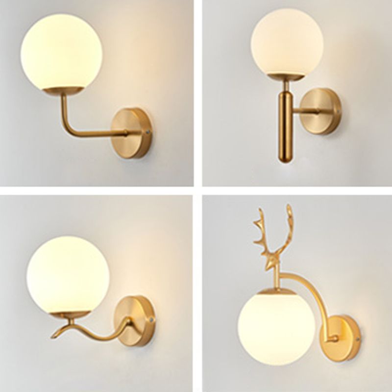 Lámpara de lámpara de pared global dorada simplicidad de vidrio blanco de 1 linda lámpara de vidrio