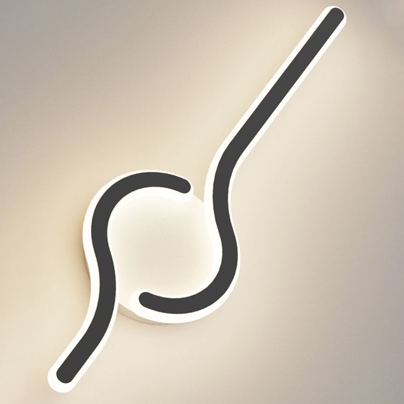 Linear Shape Metal Wall Sconce Modern Single Light Wall Mount Lighting