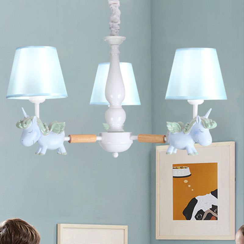 Flying Unicorn Bedroom Chandelier Light Resin Resin Cartoon Pendant Pendante Light Ayer avec une teinte en tissu