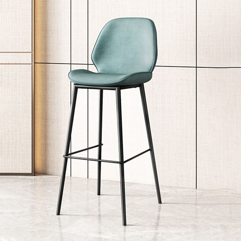 Industrial Bucket Counter & Bar Stool Footrest Metal Indoor Counter Chair
