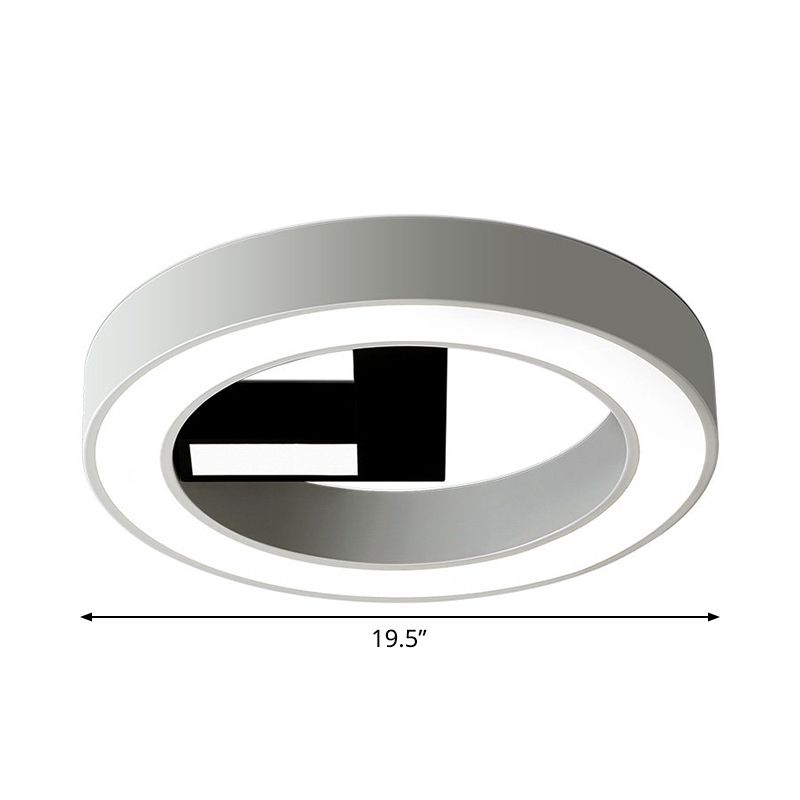 Clock Shape Bedroom Flush Mount Metal LED Minimalism Flush Ceiling Light in White and Black