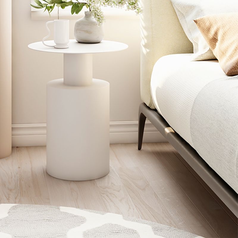 Mid-century Modern Round Side Table 15.75-inch Pedestal End Table